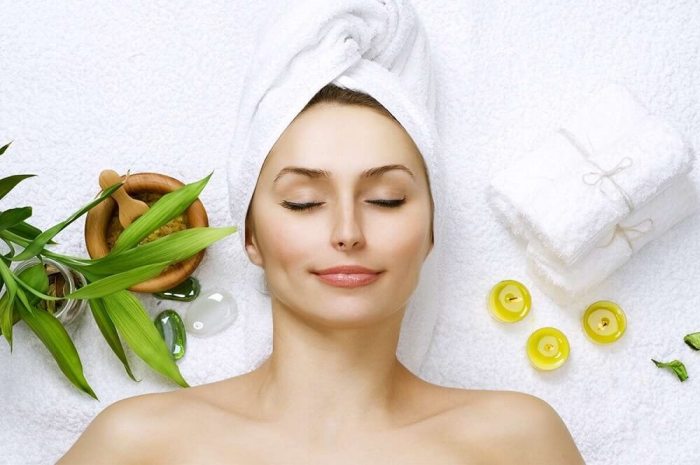 Tips Menjaga Kecantikan Wajah dengan Bahan Alami